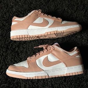Nike dunk low rose whisper